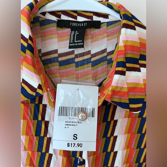 Forever 21 Multicolored Sleeveless Graphic Blouse - Picture 3 of 4